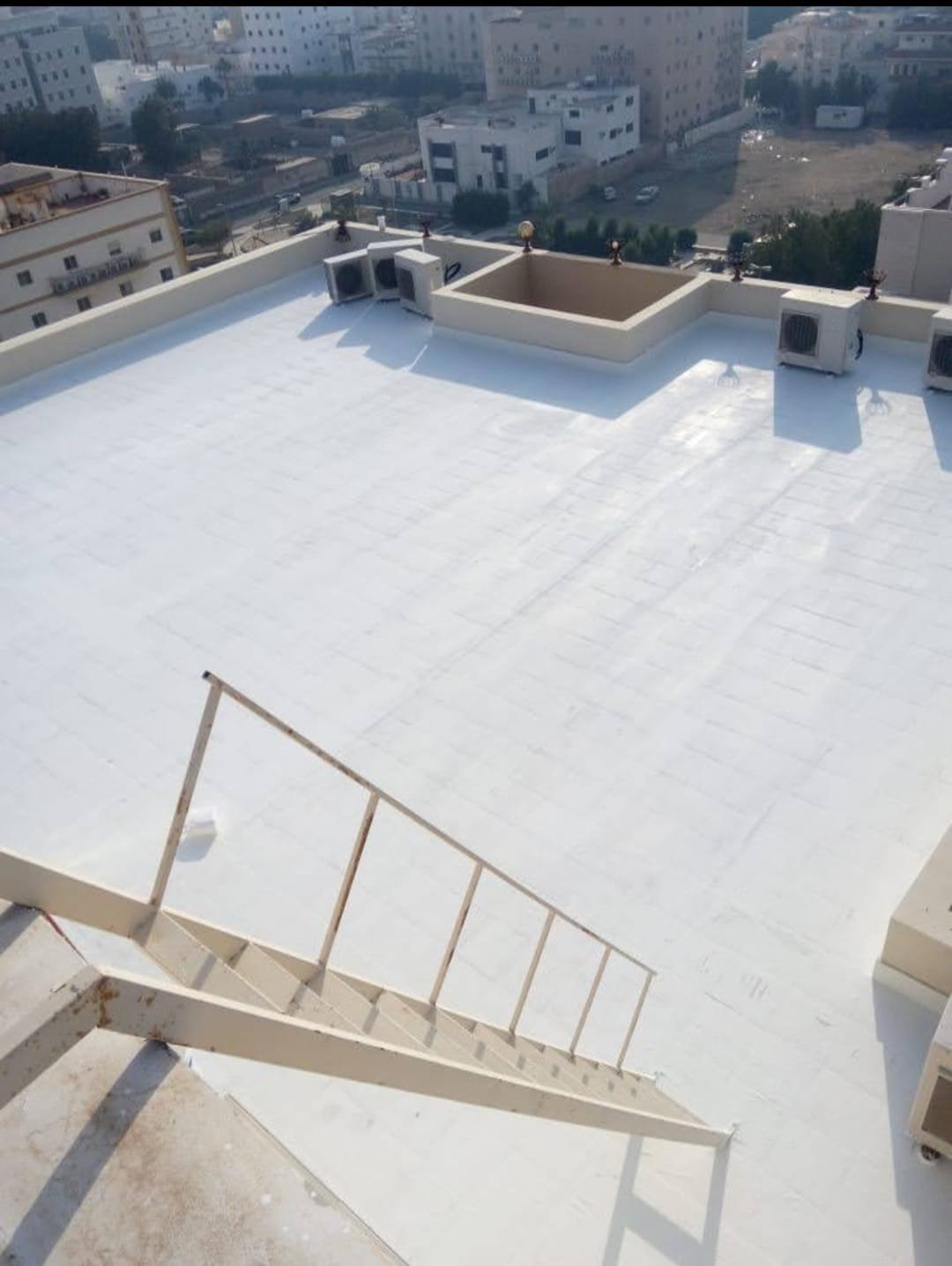 عزل اسطح بتثليث