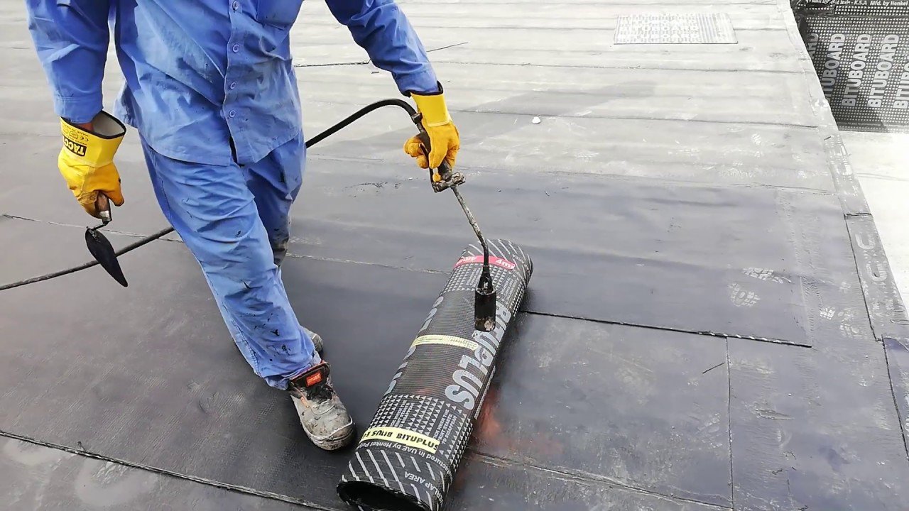 العزل بالبطانات البيتومينية